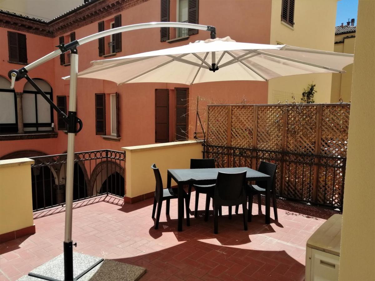 Galleria Del Toro Apartments Bolonia Exterior foto